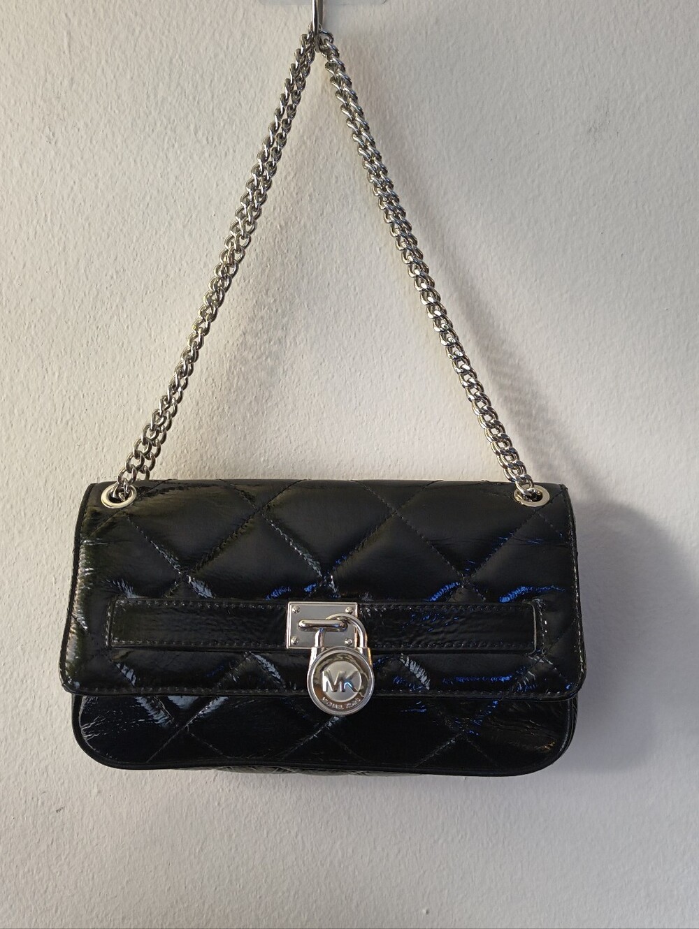 Michael Kors Quilted Black Patent Shoulder Bag – Silver Chain & Logo Lock